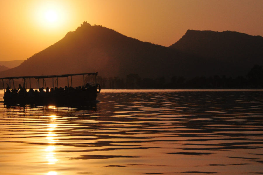 Boat Ride On Lake Pichola In Udaipur